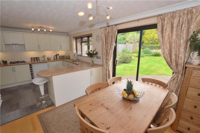 Kitchen Diner 