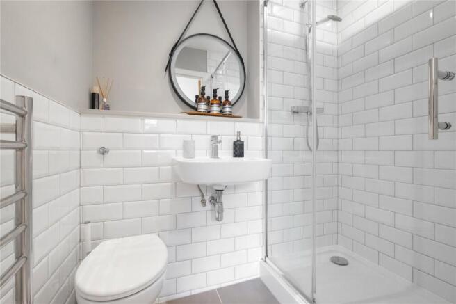 2 bed Apartment for sale Image 10