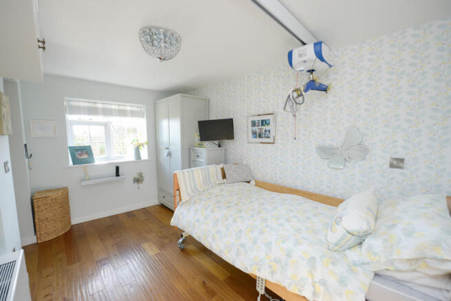 Bedroom 5