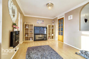 21, Rossefield Grove, Bramley, Leeds LS13 3RY
