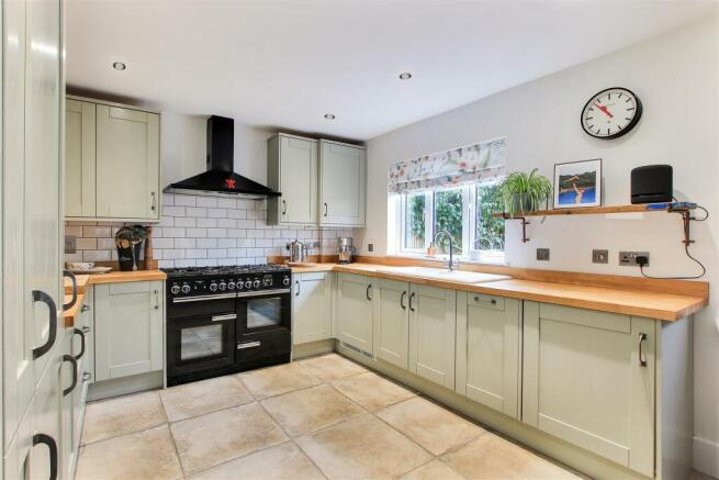 Kitchen.jpg