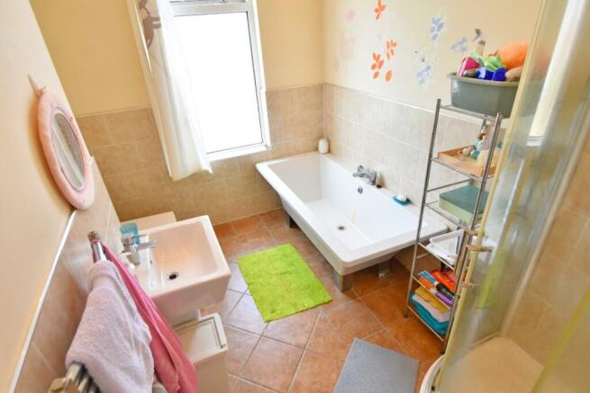 Photo 11