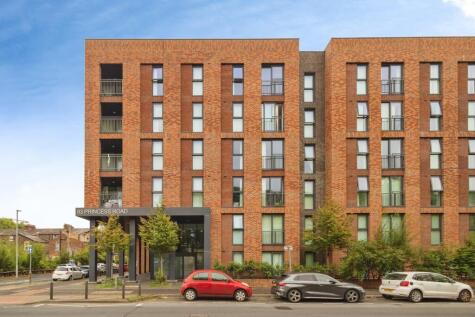 Princess Road, Manchester, Greater Manchester, M14