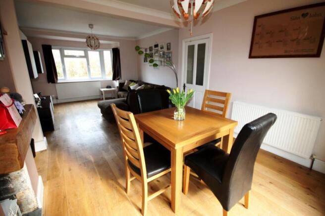 Lounge/Diner