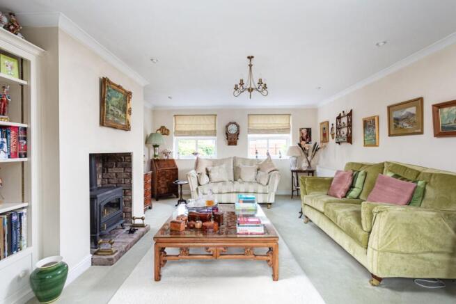 3 bed Detached for sale Image 9