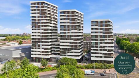 Beck Square, London, E10