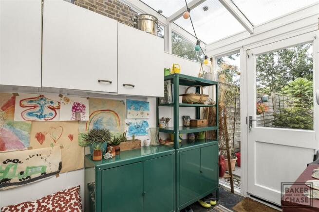 Lean-to