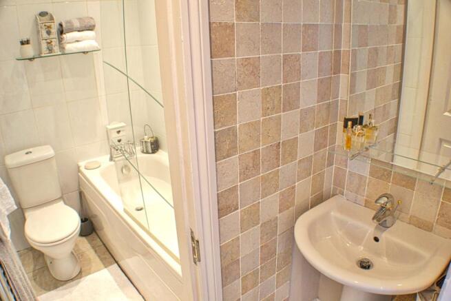 Master En-suite