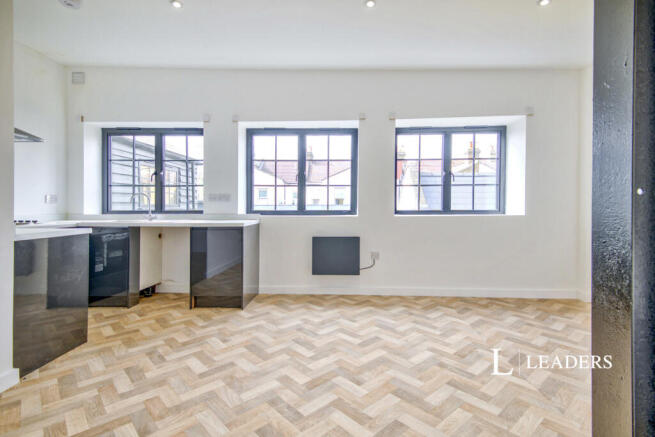 Living/Kitchen