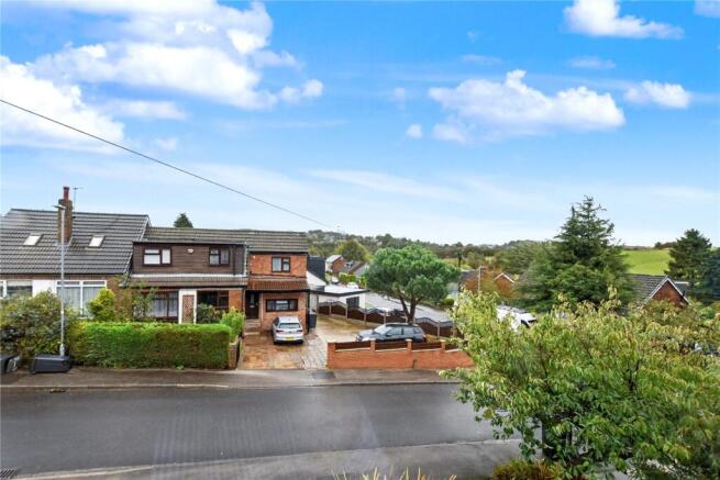 3 bed Semi-Detached for sale Image 9