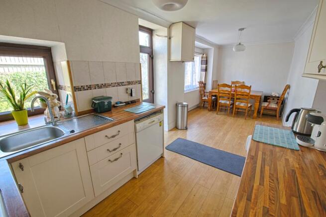Kitchen / Diner