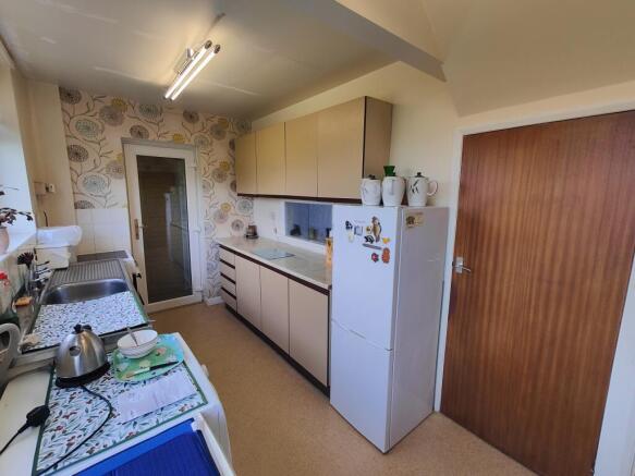 3 bed Detached for sale Image 10