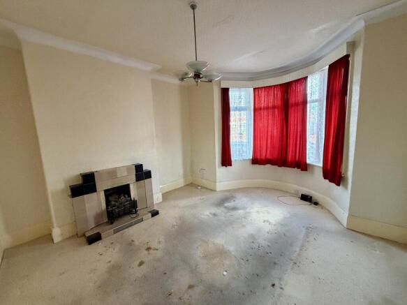 Warbreck Drive, Blackpool photo 2