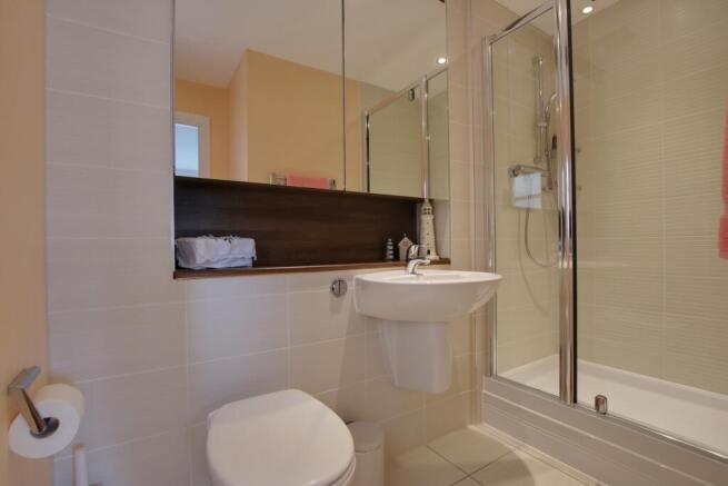 EN SUITE TO BEDROOM ONE