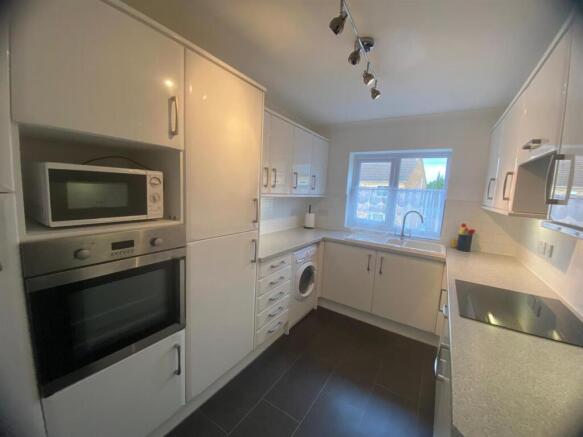 WhatsApp Image 2025-11-19 at 17.51.34.jpeg