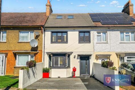 Lister Gardens, London, N18