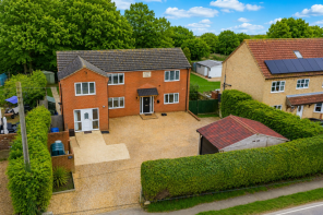 31b Willow Lodge, The Bank, Wisbech PE13 4JD
