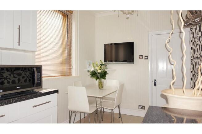 Kitchen / Breakfast