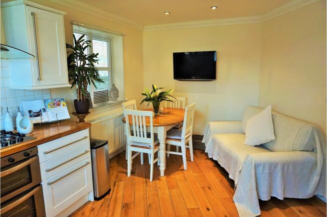 Kitchen / Diner