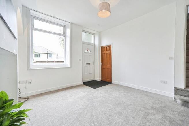 2 bed Terraced for sale Image 6