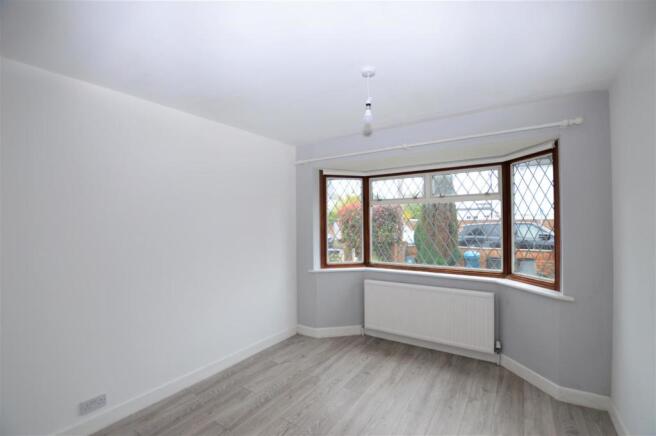 62 The Ridge Bedroom 1.JPG