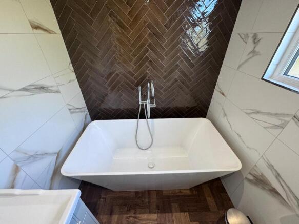 Modern Bathroom