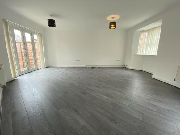 Living room 3