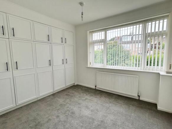 4 bed Semi-Detached for sale Image 7