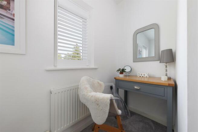 Tredington5 bed2.1.jpg
