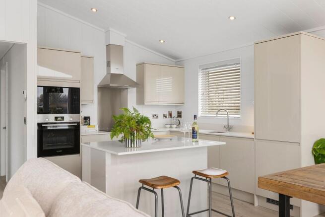 2 bed Lodge for sale Image 5