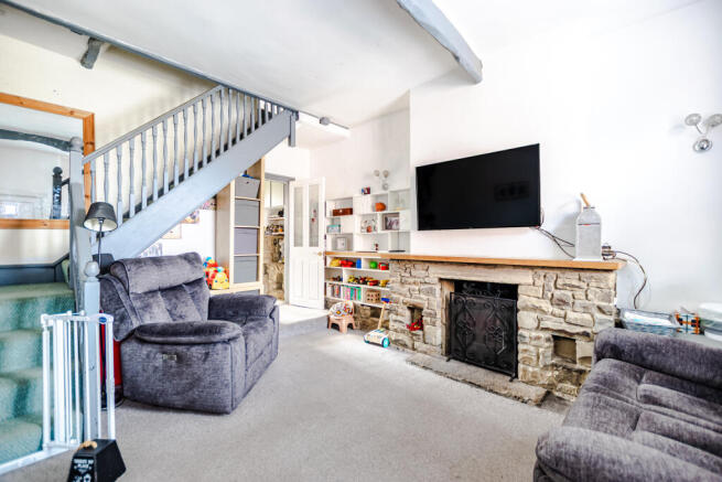 3 bed Terraced for sale Image 2