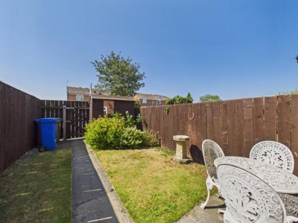 2 bed Terraced for sale Image 4
