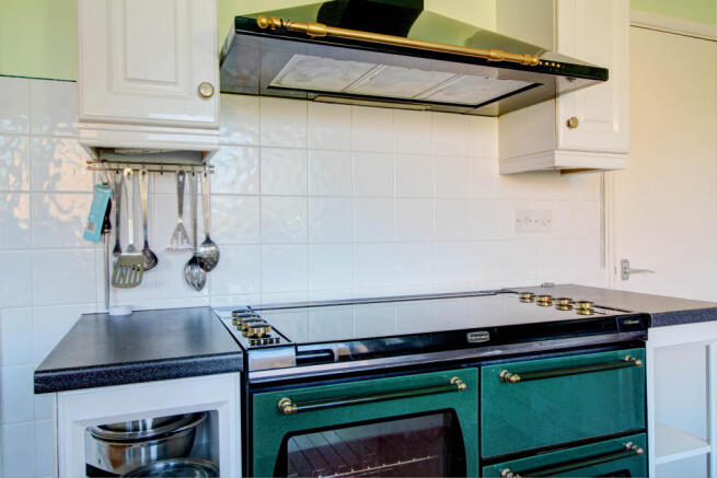 Kitchen / Breakfast Room (2)