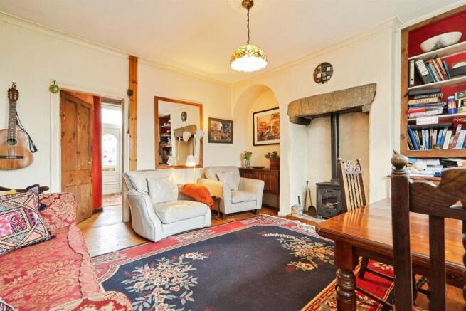 4 bed Terraced for sale Image 4
