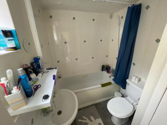 36B (Ground Floor) - Bathroom
