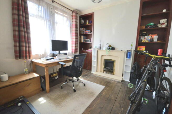 Photo 3