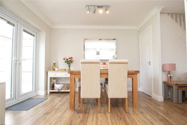 3 bed Semi-Detached for sale Image 9