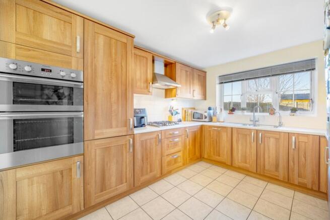 48 Temple Goring (Navenby)-16