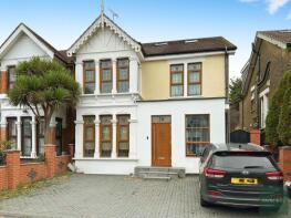 20, Redcliffe Gardens, Cranbrook, Ilford IG1 3HQ