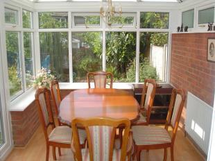 Conservatory/diner