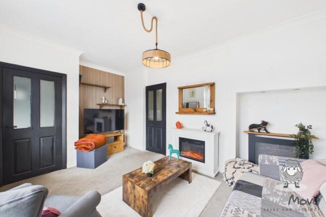 CAM03047G0-PR0059-STILL007