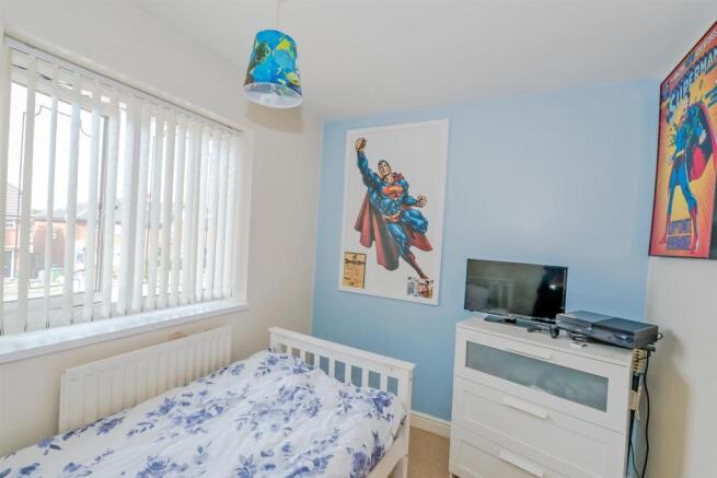 Green Rock Lane, Walsall, WS3 1NQ-17.jpg