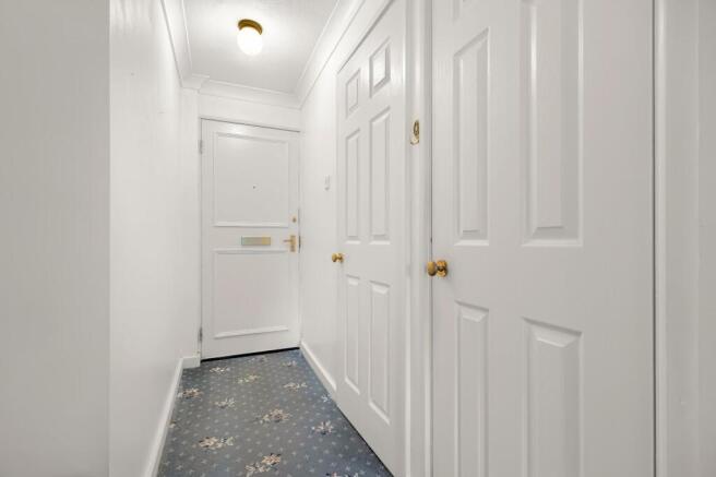 1 bed Flat for sale Image 12