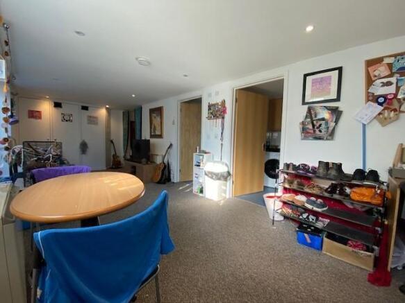 5 holters - Living Area.jpg