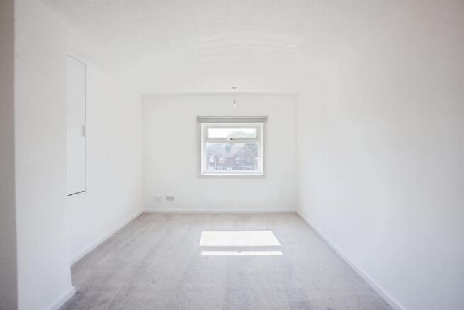 3 bed Terraced for sale Image 10
