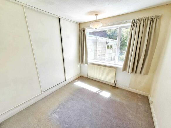3 bed Semi-Detached Bungalow for sale Image 8
