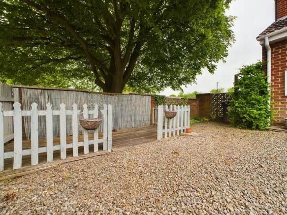 1 bed Flat to rent Image 10
