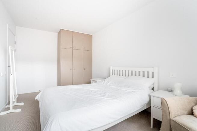 2 bed Apartment for sale Image 8