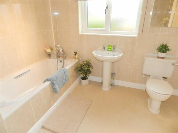 HOUSE BATHROOM