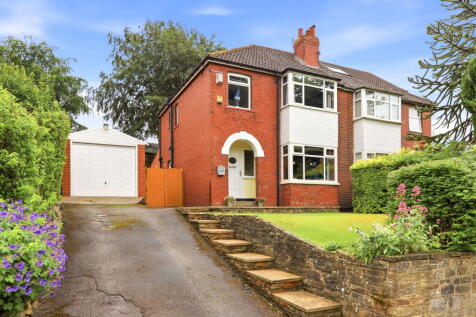 Tinshill Lane, Cookridge, Leeds, LS16 6DF